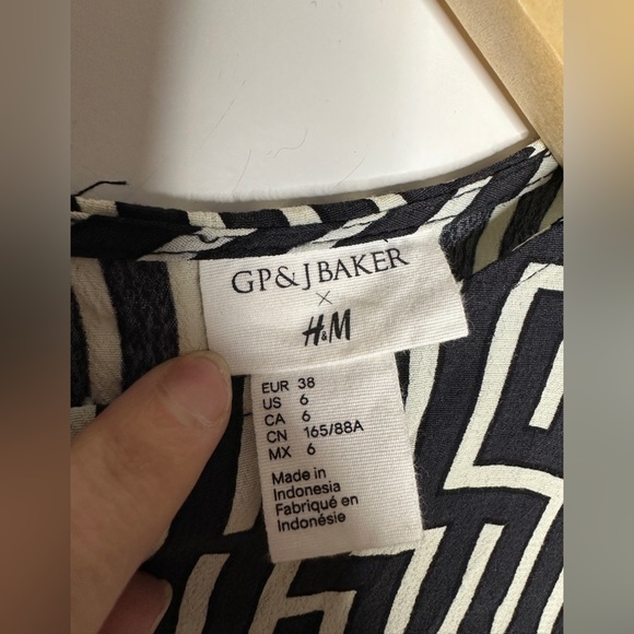 GP&J Baker x H&M geometric dress - Size 6 - Picture 4 of 6